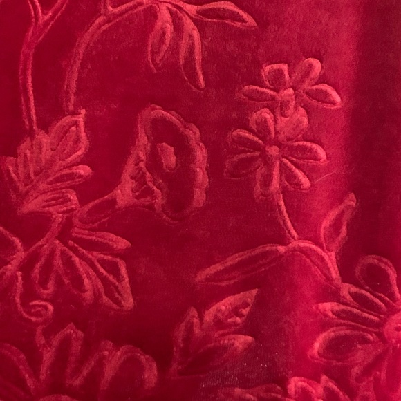 Kelly Scott Velour Set - Picture 3 of 3